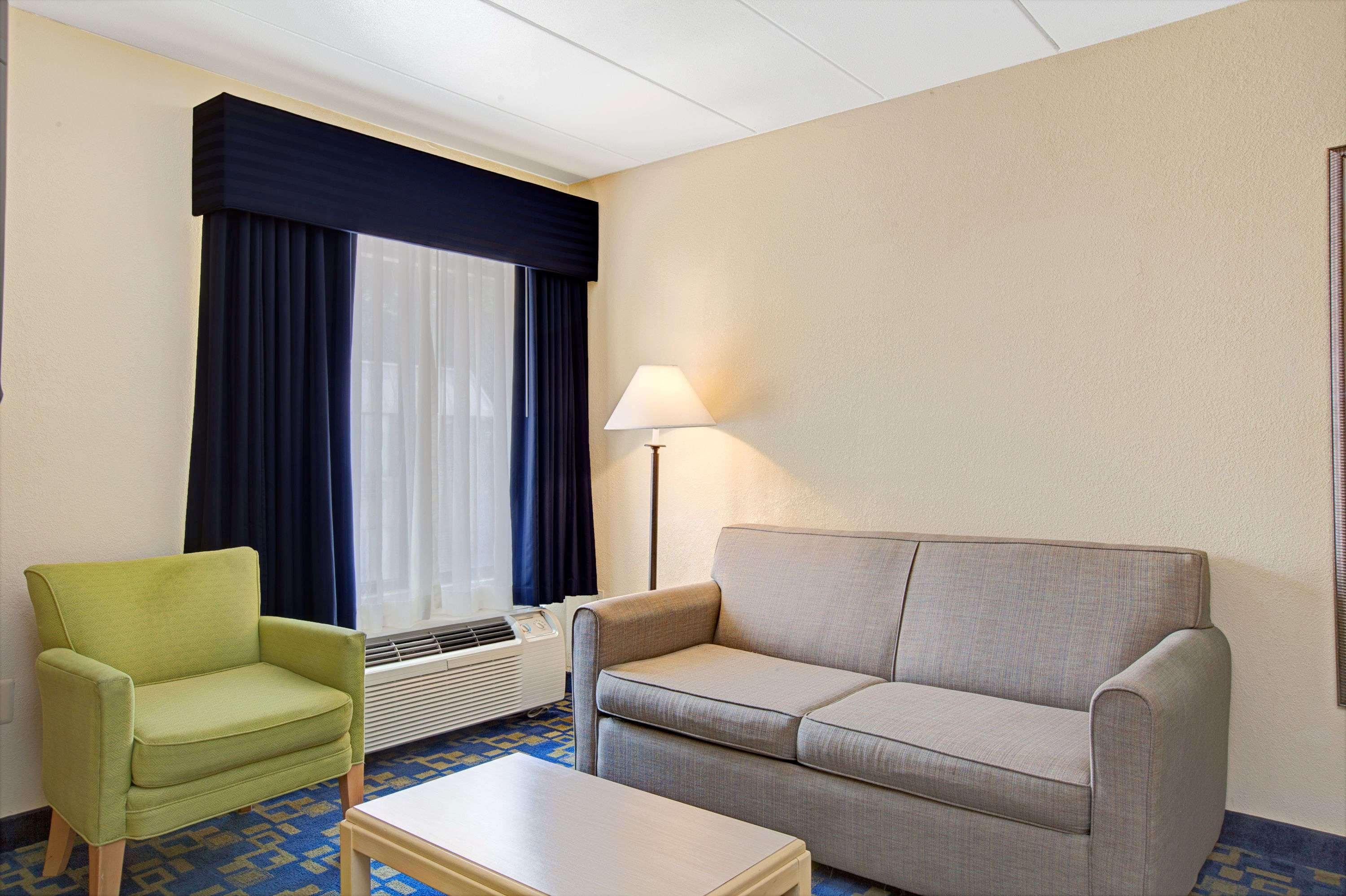 Windsor Hotel Източен Уиндзор Екстериор снимка